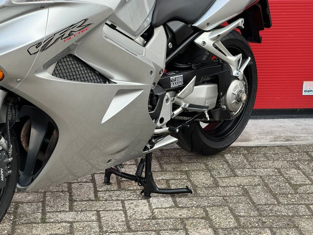 honda - vfr-800-fi-vtec