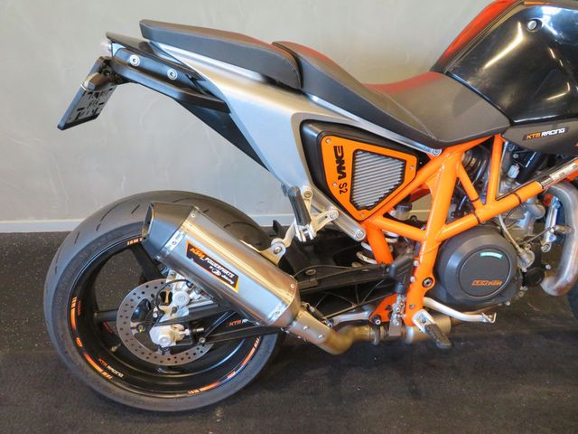 ktm - 690-duke-r