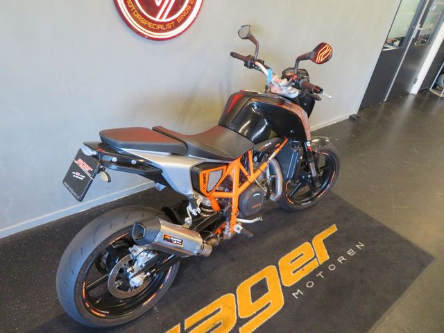 ktm - 690-duke-r