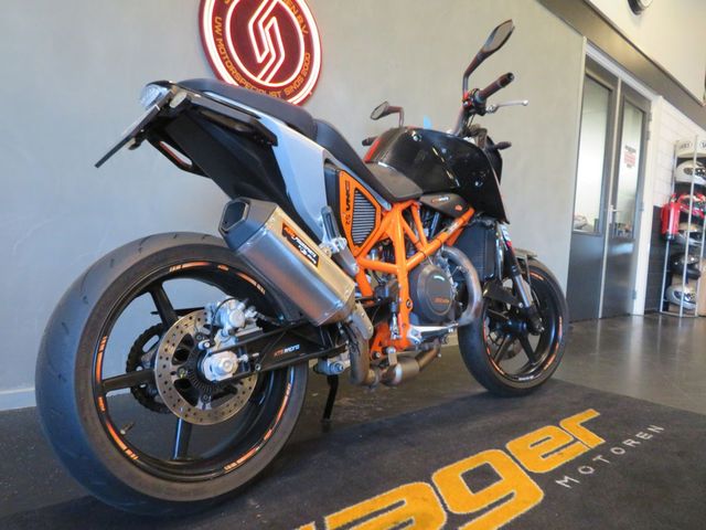 ktm - 690-duke-r