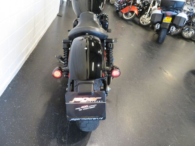 harley-davidson - street-bob-fxdbi-dyna