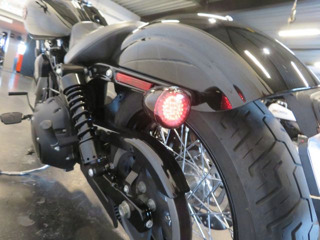 harley-davidson - street-bob-fxdbi-dyna