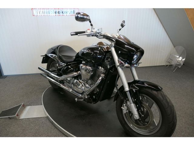 suzuki - 800-intruder