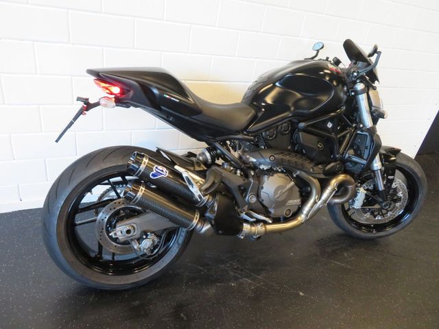 ducati - monster-821