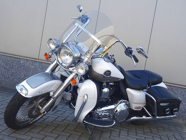 harley-davidson - road-king-classic-flhrci