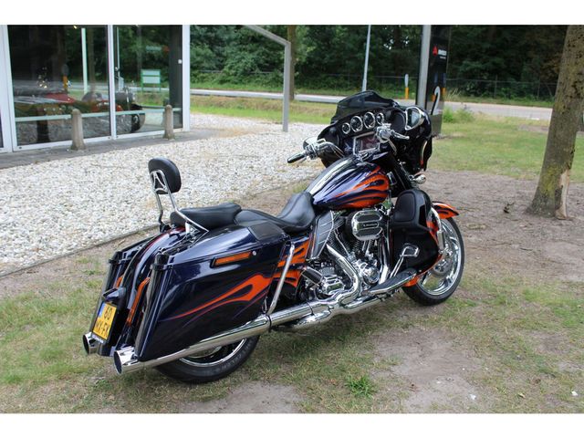 harley-davidson - street-glide-cvo-flhxse