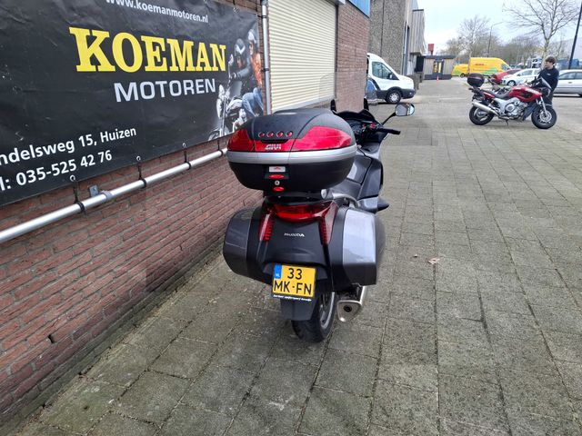 honda - nt-700-v-deauville