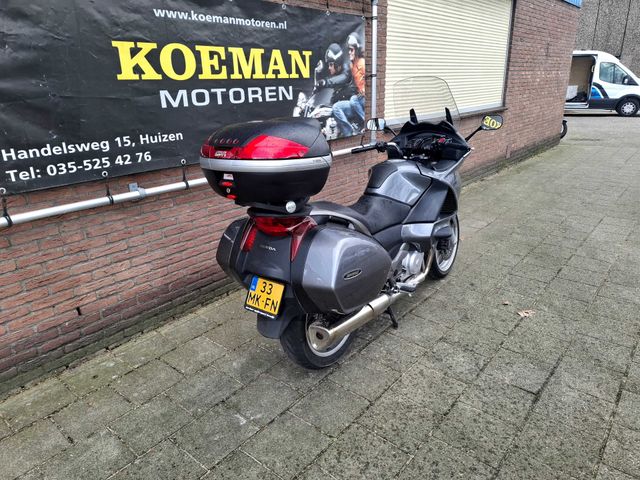 honda - nt-700-v-deauville