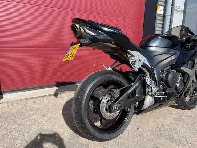 honda - cbr-600-rr