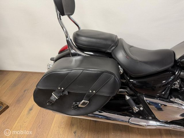 triumph - thunderbird