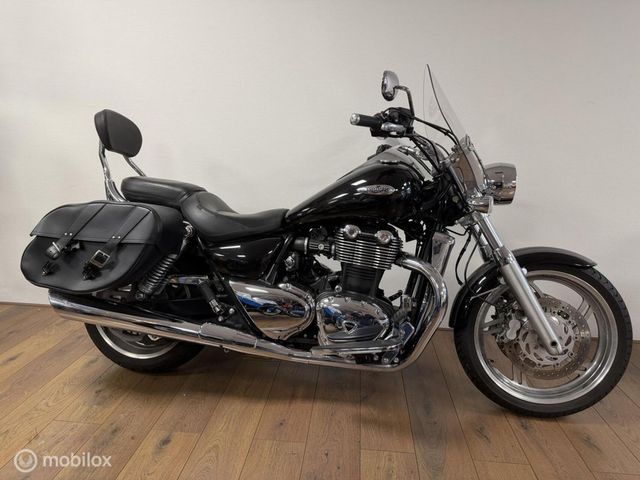 triumph - thunderbird