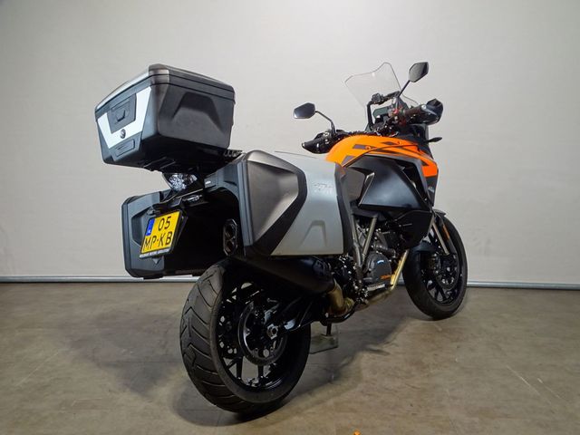 ktm - 1290-super-adventure-s