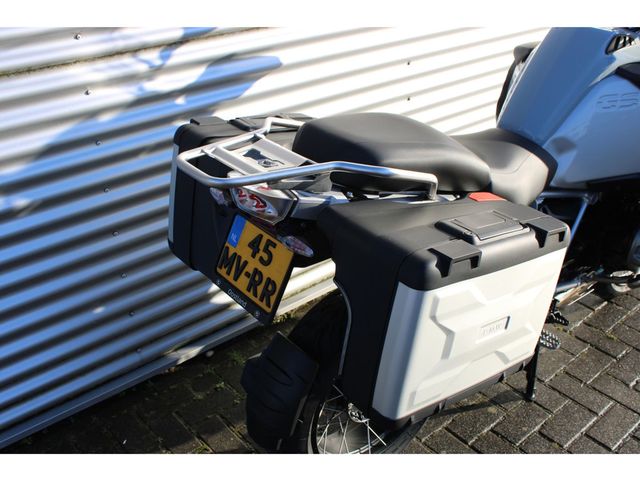 bmw - r-1250-gs-adventure