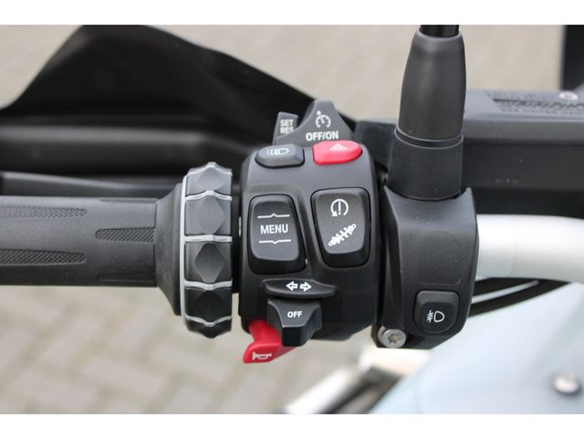 bmw - r-1250-gs-adventure