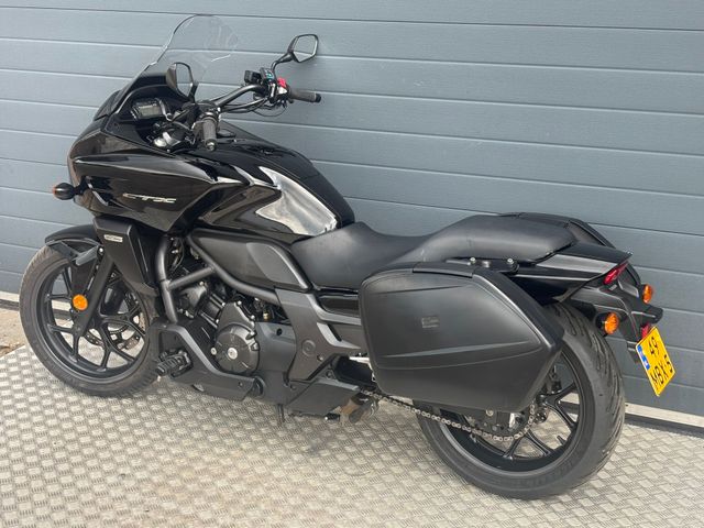 honda - ctx-700-dct-abs