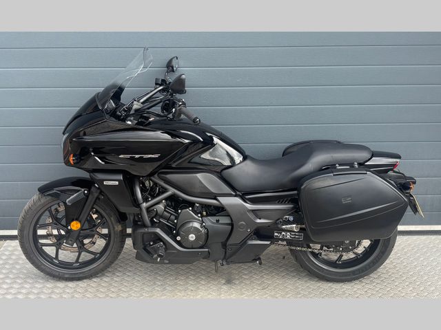 honda - ctx-700-dct-abs