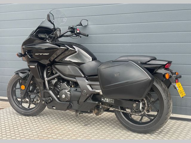 honda - ctx-700-dct-abs