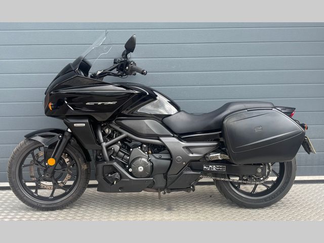 honda - ctx-700-dct-abs