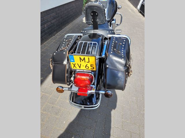 suzuki - 1500-intruder-lc