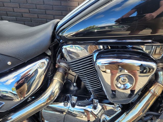 suzuki - 1500-intruder-lc