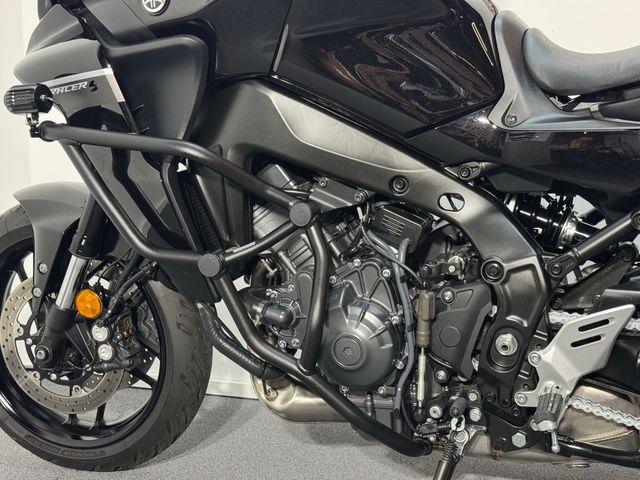 yamaha - tracer-9