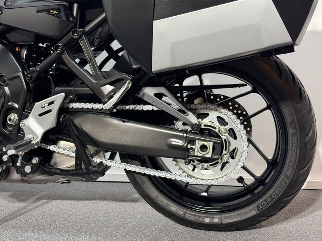 yamaha - tracer-9