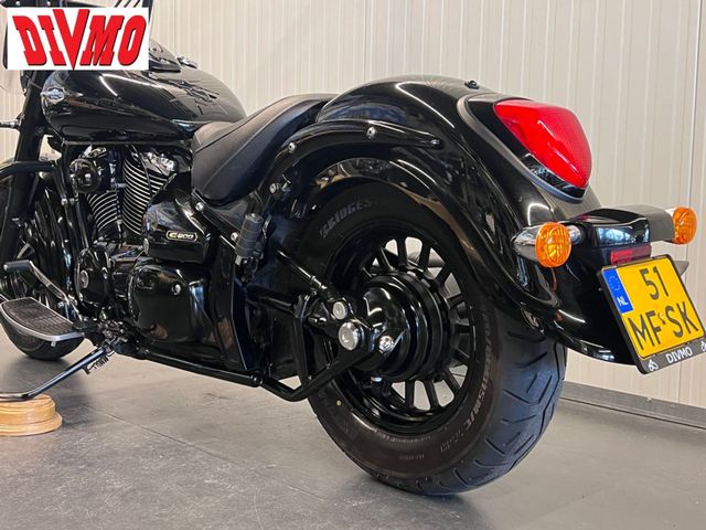 suzuki - c-800-intruder