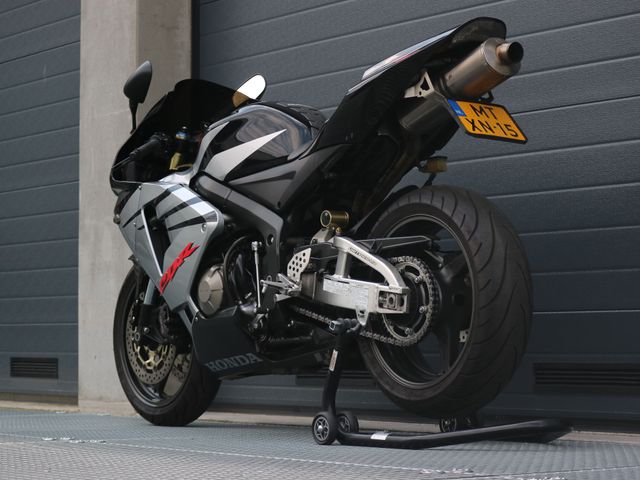 honda - cbr-600-rr