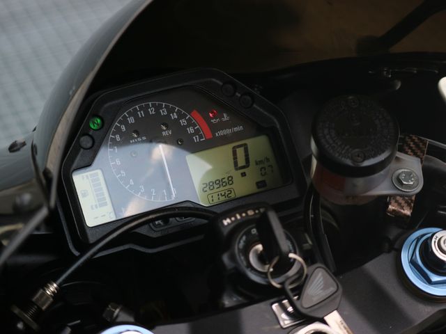 honda - cbr-600-rr