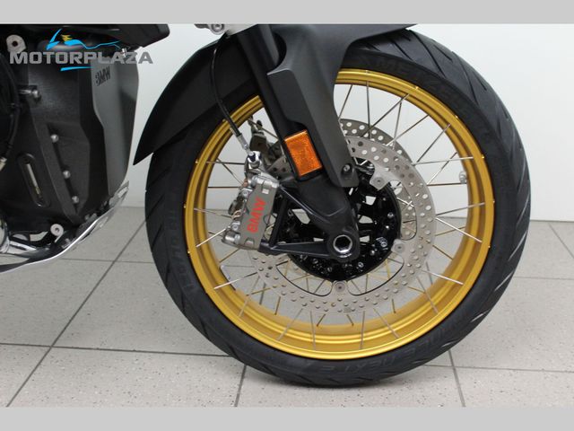 bmw - r-1300-gs