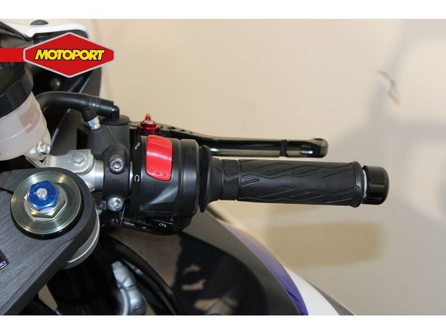suzuki - gsx-r-750