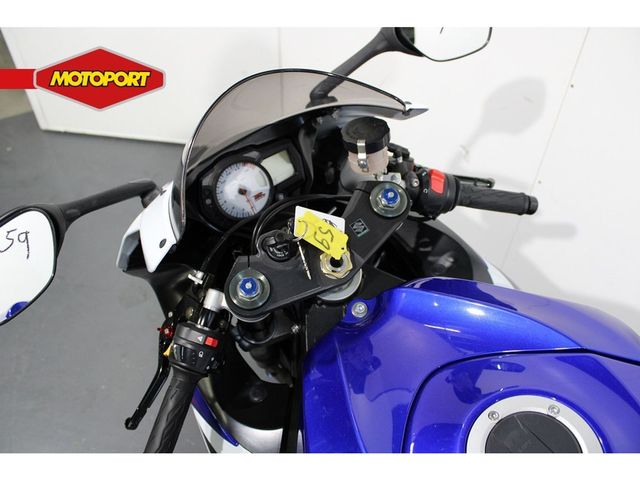 suzuki - gsx-r-750