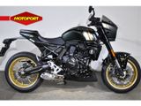 SUZUKI GSX-8TT