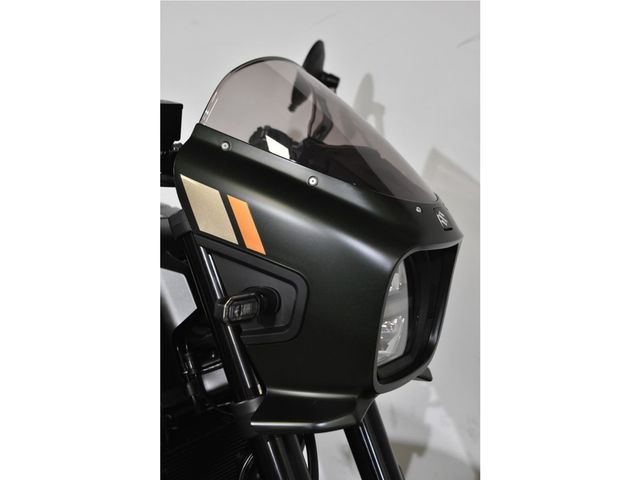 suzuki - gsx-8tt