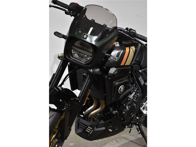 suzuki - gsx-8tt