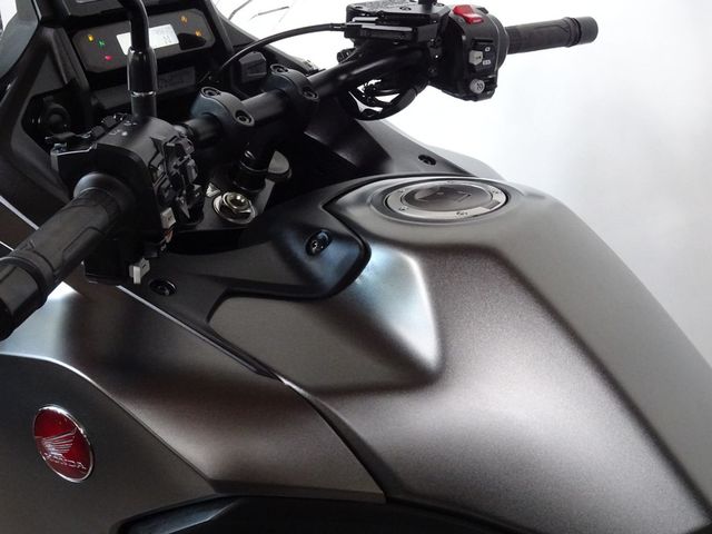 honda - nt-1100-dct