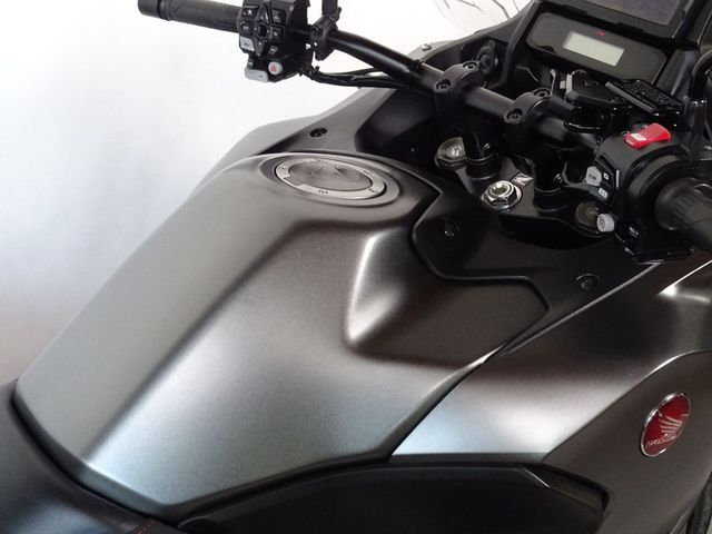 honda - nt-1100-dct