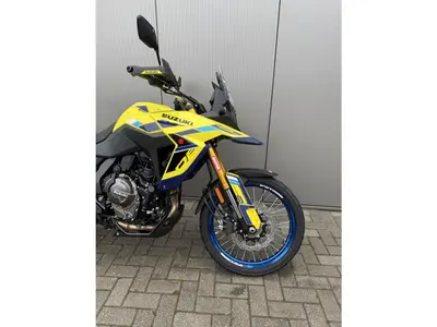 SUZUKI V-STROM 800 DE – foto 3
