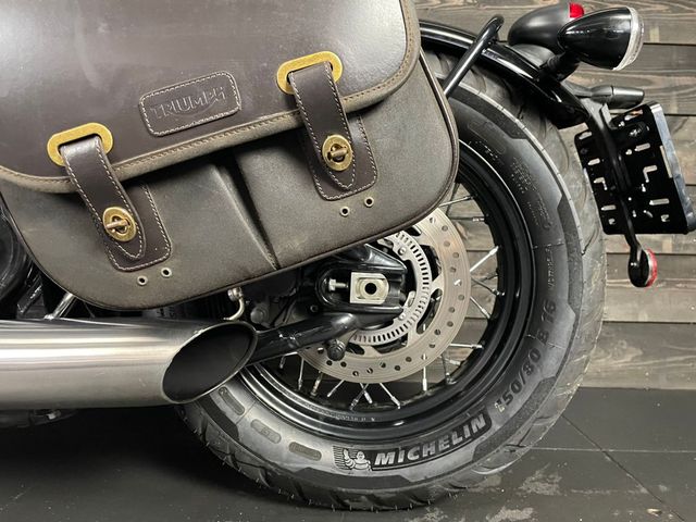 triumph - bonneville-bobber