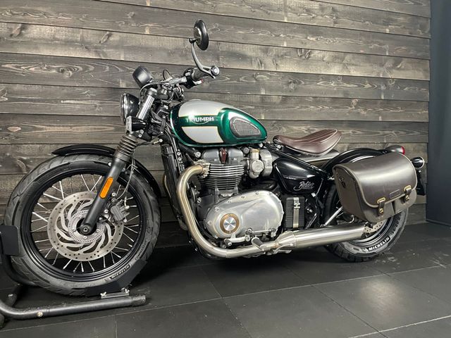 triumph - bonneville-bobber