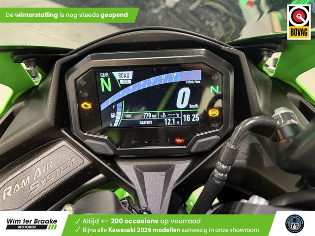 kawasaki - ninja-zx-4rr