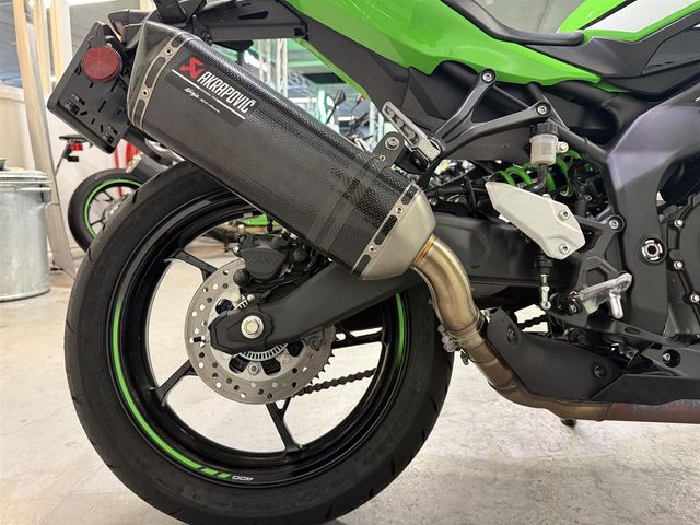 kawasaki - ninja-zx-4rr