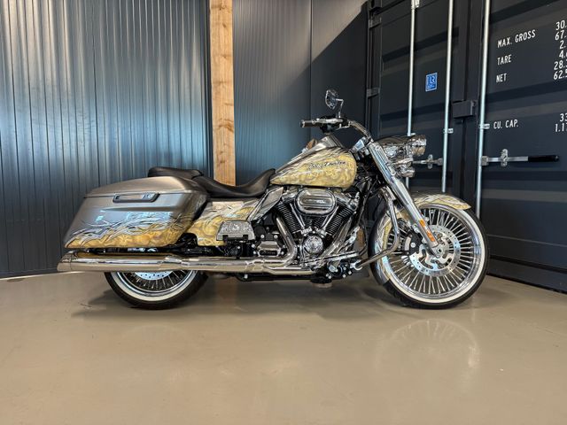 harley-davidson - roadking-107