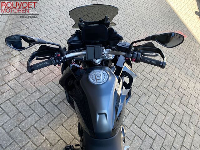 bmw - f-900-xr