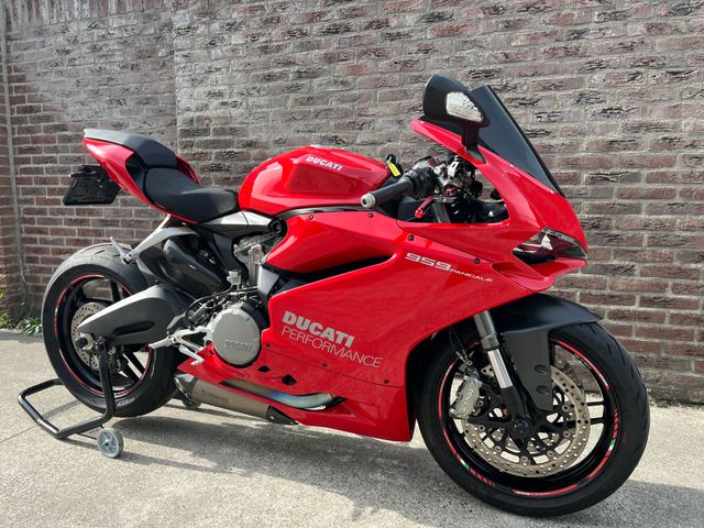 ducati - 959-panigale