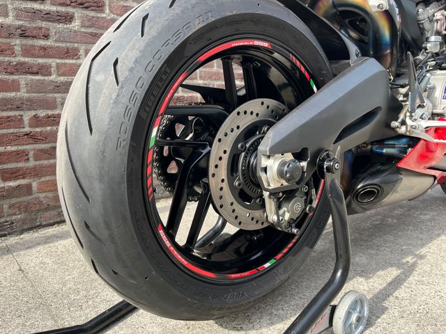 ducati - 959-panigale