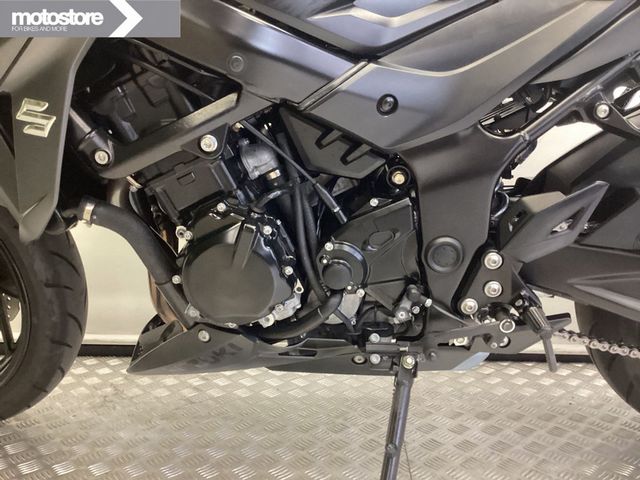 suzuki - gsx-s-750-a
