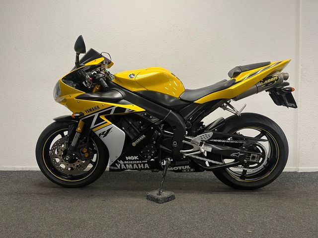 yamaha - yzf-r1