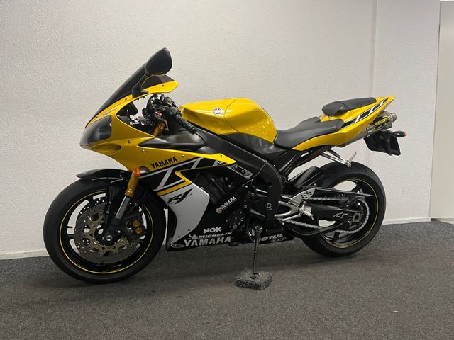 yamaha - yzf-r1