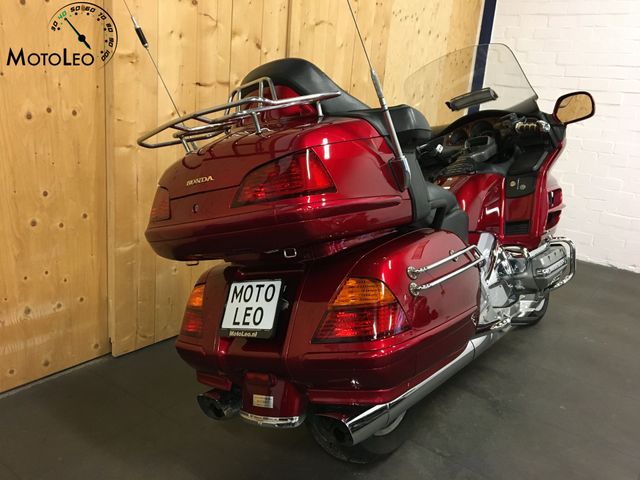 honda - gl-1800-goldwing